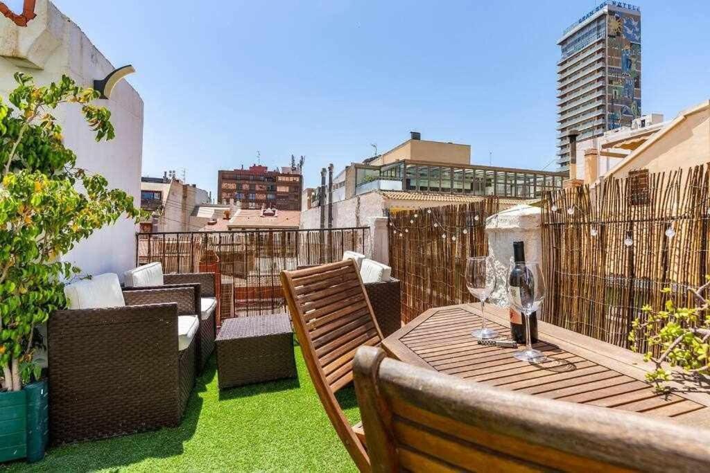 Dirdam Cascoantiguo -Roof Top -4 Min Playa Alicante Exteriör bild